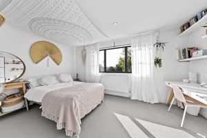 Bedroom- click for photo gallery